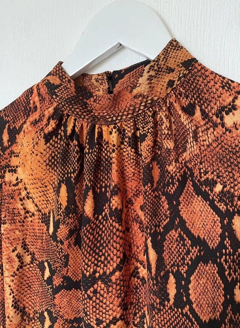 دوروثي بيركنز RUST SNAKE LONG SLEEVE TOP  - Image 3