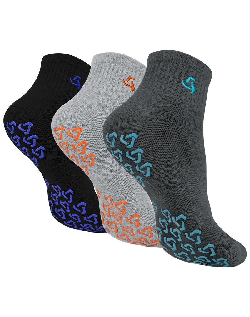 Ozaiic Non Slip Socks Grip for Yoga Home Workout Pure Barre, Pilates, Hospital, Ideal Cushion Socks for Men and Women - Image 1