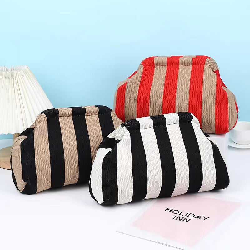 2025 New Knitted Handbag Striped Cloud Large Capacity Daily All-Match Contrast Color Fly-Woven Bag - Image 2