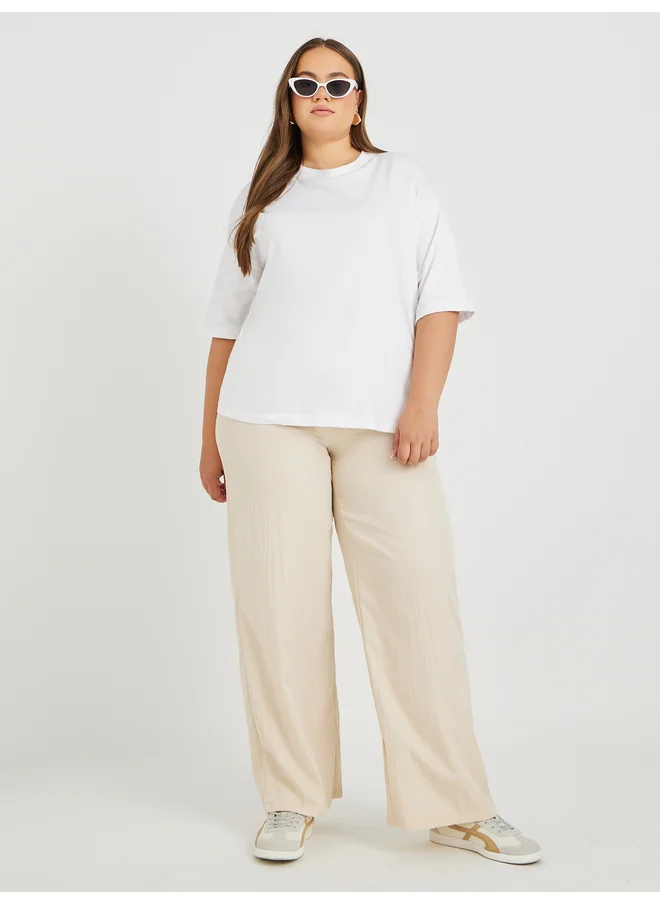 Styli Styli Plus Size Oversized Round Neck T-Shirt