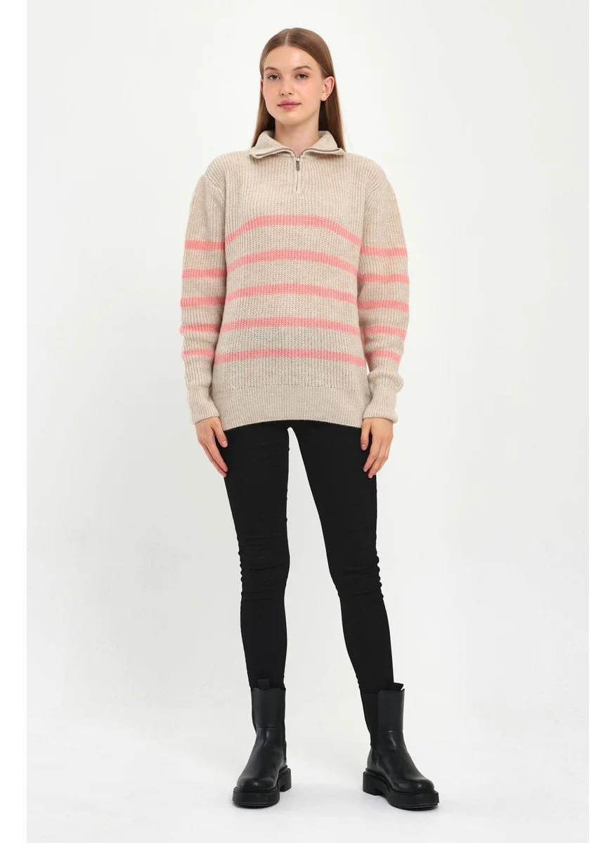 Alexander Gardi Zippered Turtleneck Knit Sweater (B23-5802)