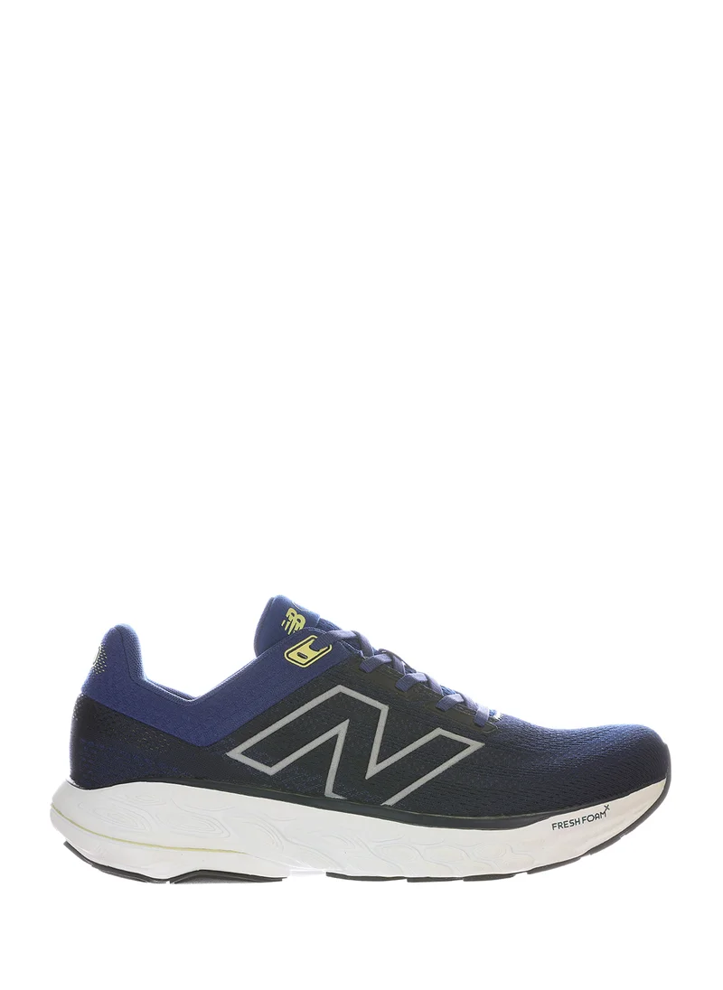 New Balance 860