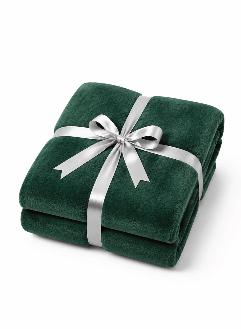 Elega Decor Flannel Blanket – Double (200x220 cm) – Solid Dark Green | Ultra-Soft, Premium Brushed Polyester, All-Season Comfort - Image 1