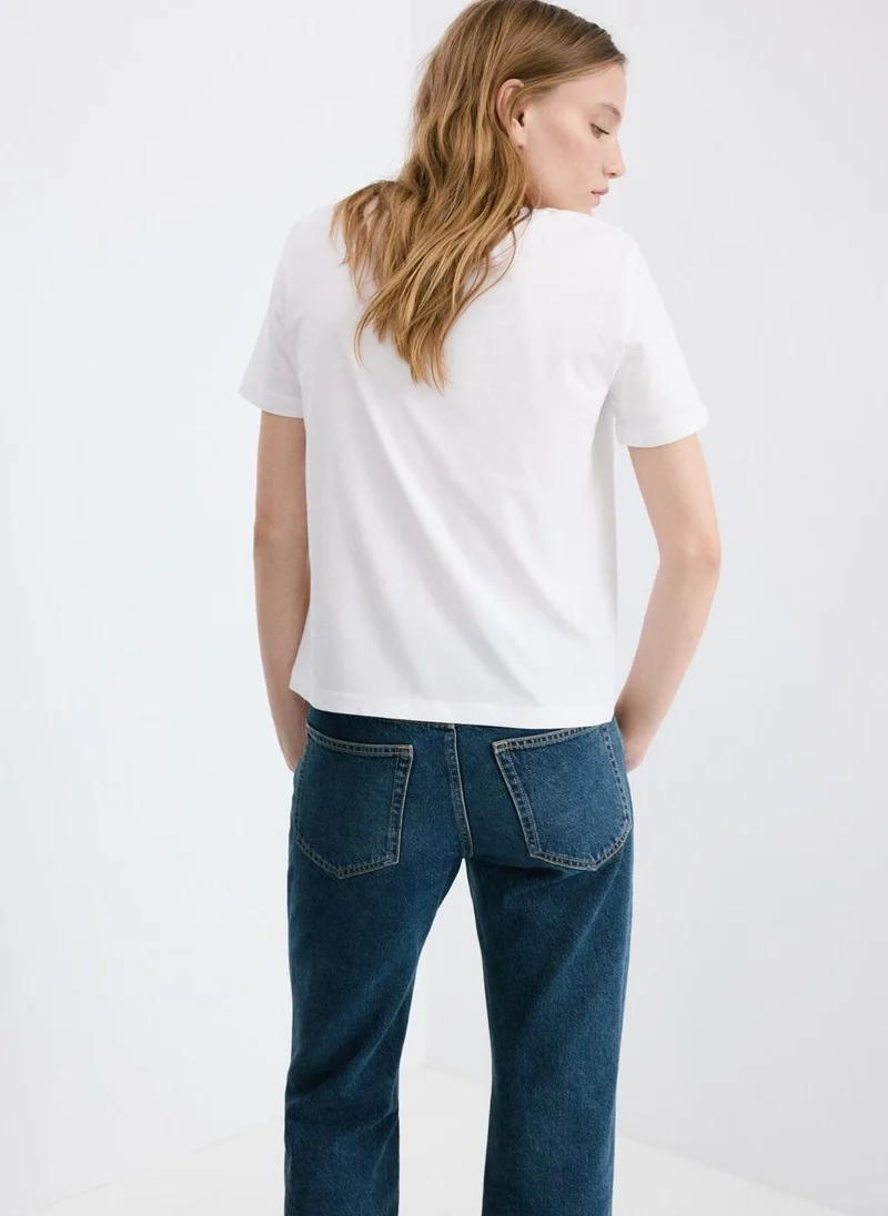 مانجو V-neck cotton T-shirt