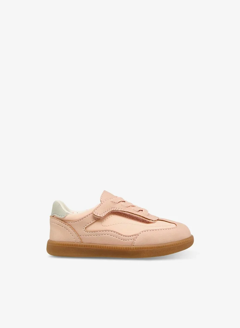 بيرفيت Girls Hook & Loop Ankle Sneakers