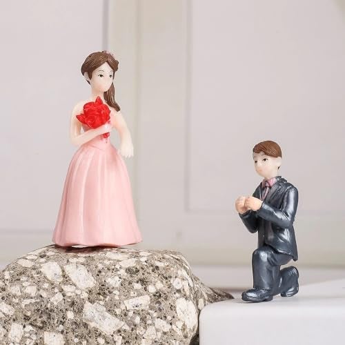 ascension 1 Set Romantic Propose Style Couples Gift for Girlfriend Boyfriend Figurines and Valentine Decoration Items Showpiece for Valentines Gifts Miniature Set for Living Room Bed Room - Image 2