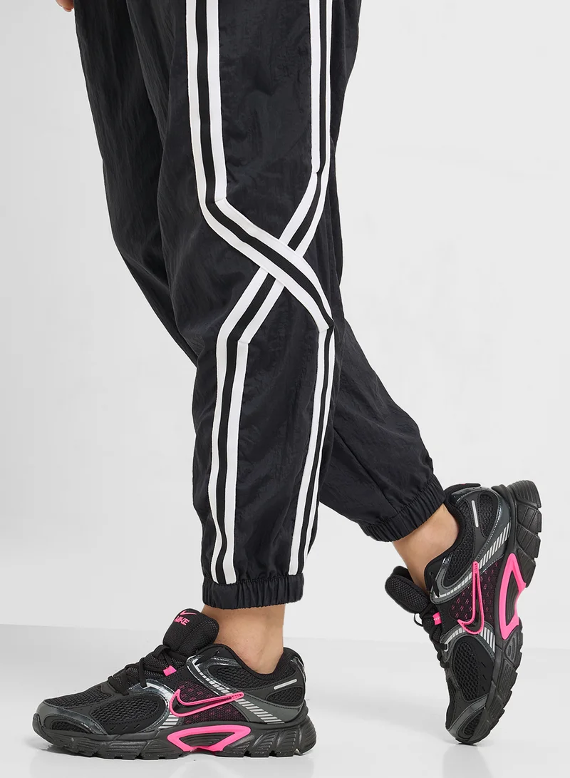 Nike V5 Runner