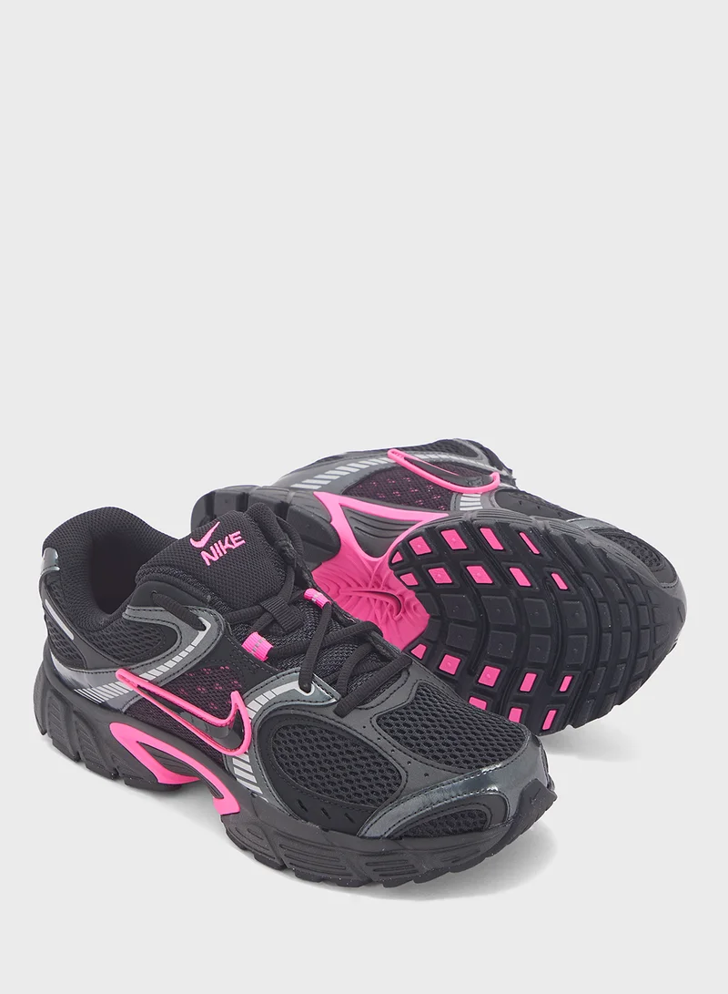 Nike V5 Runner