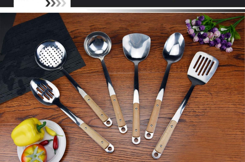 ONICORN 1Pcs Stainless Steel Slotted Professional Skimmers with Heat Resistant Wooden Handle  - Image 2
