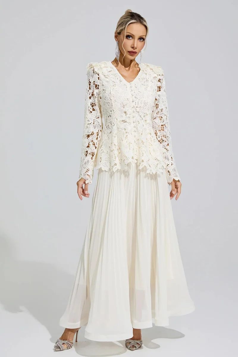 Catchall Reich Lace Pleated Set