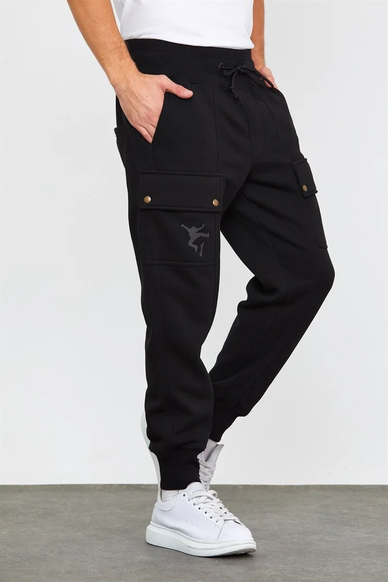 بي ار زد كولكشن Men's Trousers