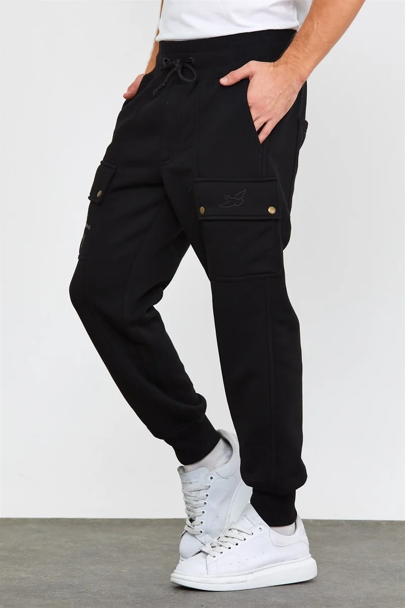 بي ار زد كولكشن Men's Trousers