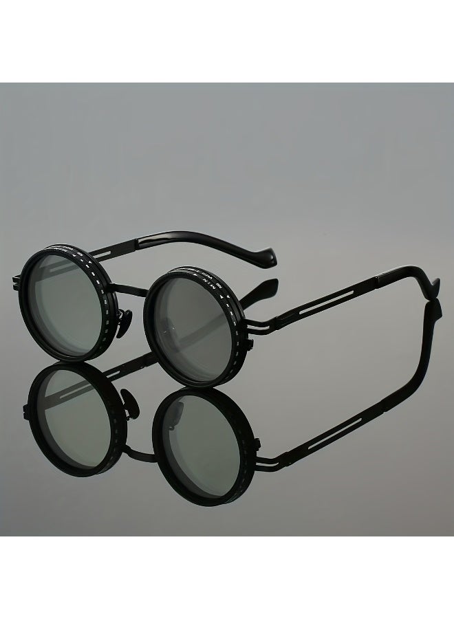 Round sunglasses with an exceptional design, foldable and adjustable lenses with adjustment rings and dark shaded lenses that provide excellent protection from strong sunlight. - Image 3