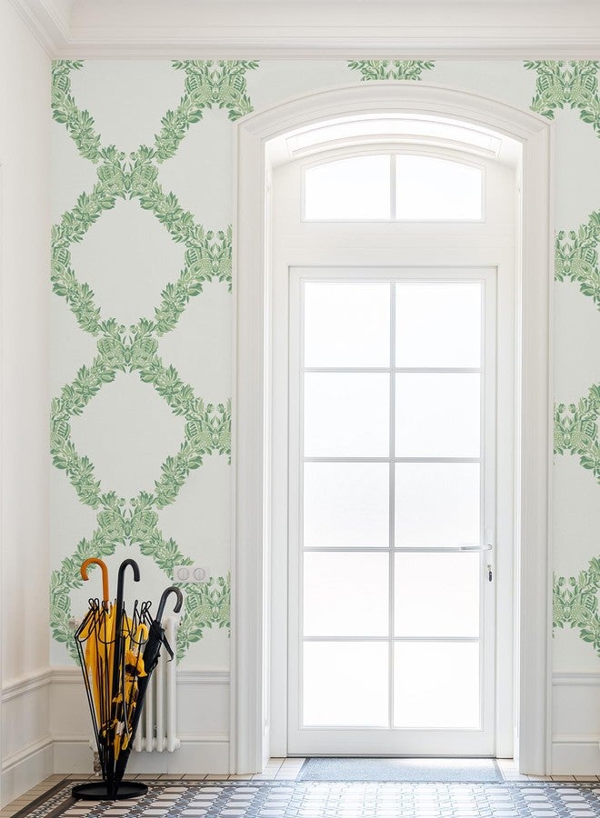 نو وولبيبر ورق جدران NuWallpaper Scalamandre x Scalamandre Jade Wreath Peel & Stick، SCS6051 - Image 3