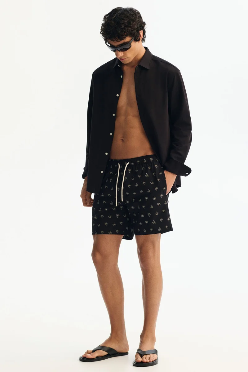 H&M  Seersucker swim shorts for Men | Best Price UAE