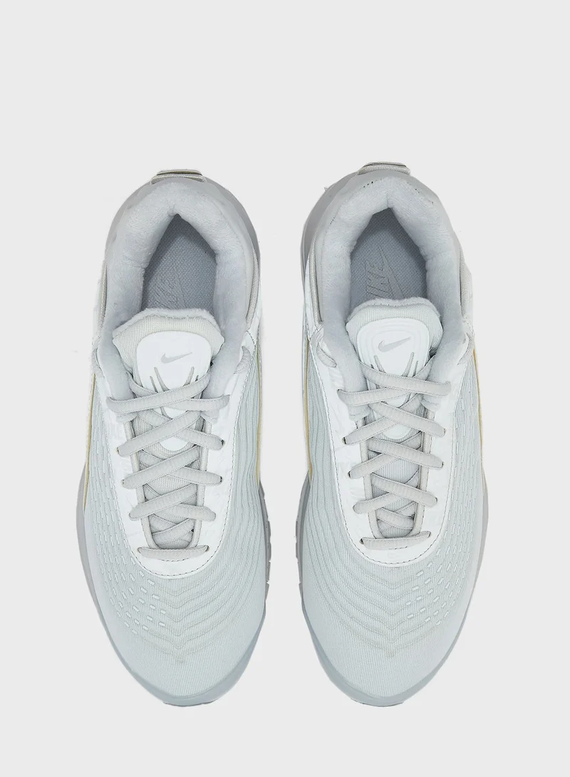 Nike Air Max Deluxe Se