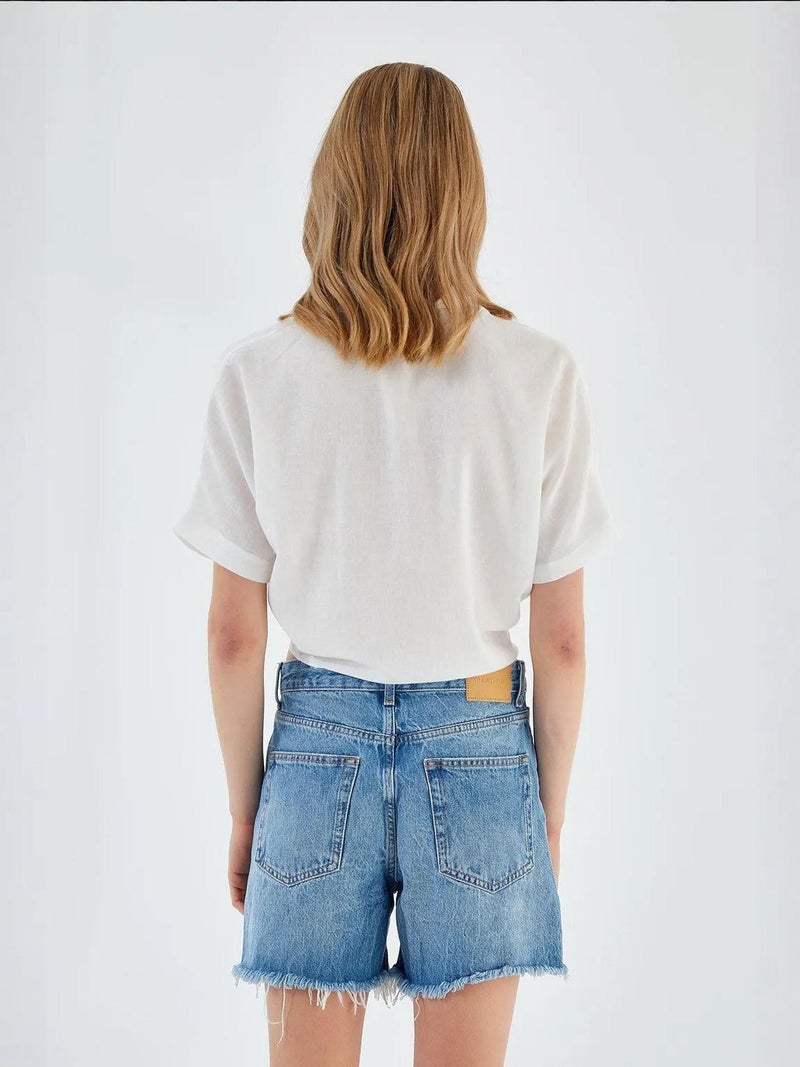 Mixray V-Neck Tie Closure Slim Fit Crop Shirt - Image 5