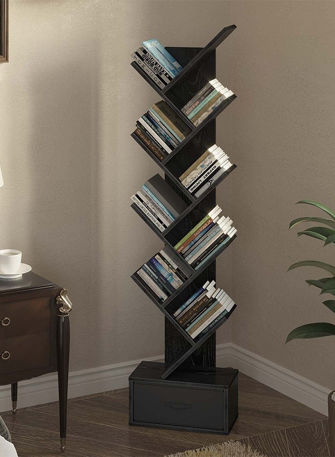 قف رف كتب على شكل شجرة مع درج، خزانة كتب خشبية ريفية بتسعة أرفف، رف تخزين للأقراص المدمجة والأفلام والكتب، رف زاوية على شكل سلم لغرفة المعيشة أو غرفة النوم أو المكتب المنزلي، أسود - Image 4