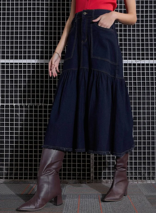 ساسافراس تنورة نسائية واسعة متوسطة الطول باللون الكحلي