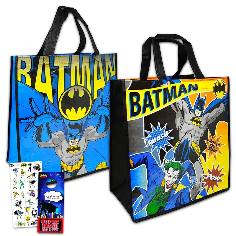 Batman حقيبة تسوق قابلة لإعادة الاستخدام من باتمان - مجموعة حقائب الأبطال الخارقين تتضمن 2 حقيبة تسوق بالإضافة إلى ملصقات وهدايا أخرى للأطفال