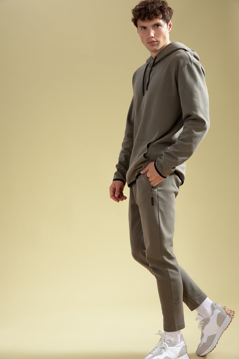 DeFacto Man DeFactoFit Slim Fit Elastic Waist Pocketed Straight Leg Jogger Sweatpants  - Image 1