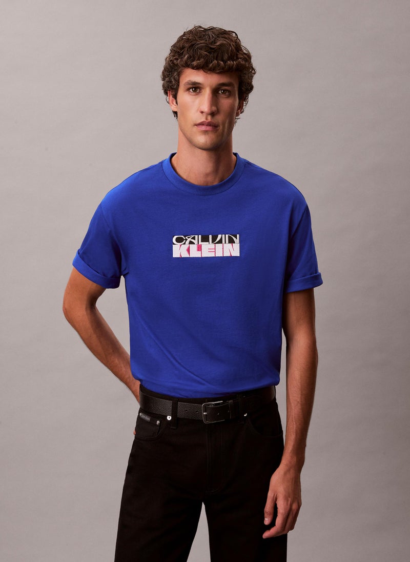 Calvin Klein Jeans Block Logo Graphic Relaxed T-Shirt - Image 4