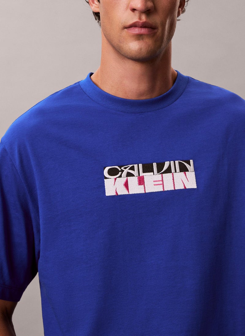 Calvin Klein Jeans Block Logo Graphic Relaxed T-Shirt - Image 3