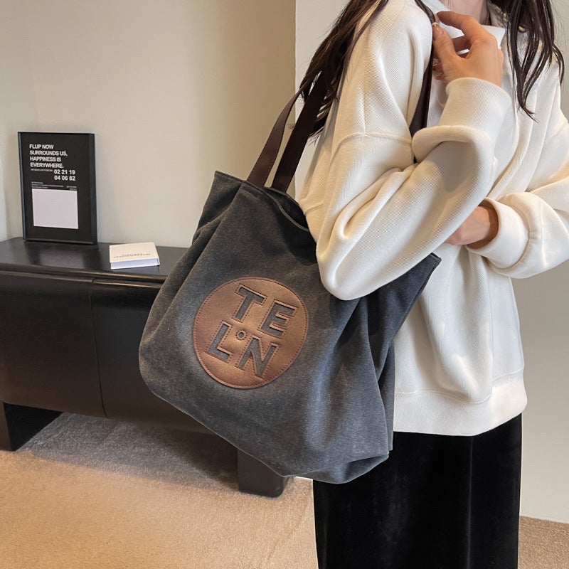 Large-Capacity Fashion Commuter Bag Fashion Contrast Color Western Style Tote Bag Class Shoulder Bag - Image 4