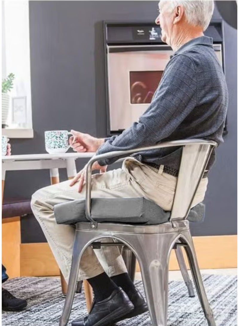 ارينا مسند مقعد مربع ميموري فوم  بحجم 40×40×4 سم، مصنوع من رغوة الذاكرة لتوفير دعم مريح وتخفيف آلام العصعص والظهر أثناء الجلوس لفترات طويلة. - Image 1