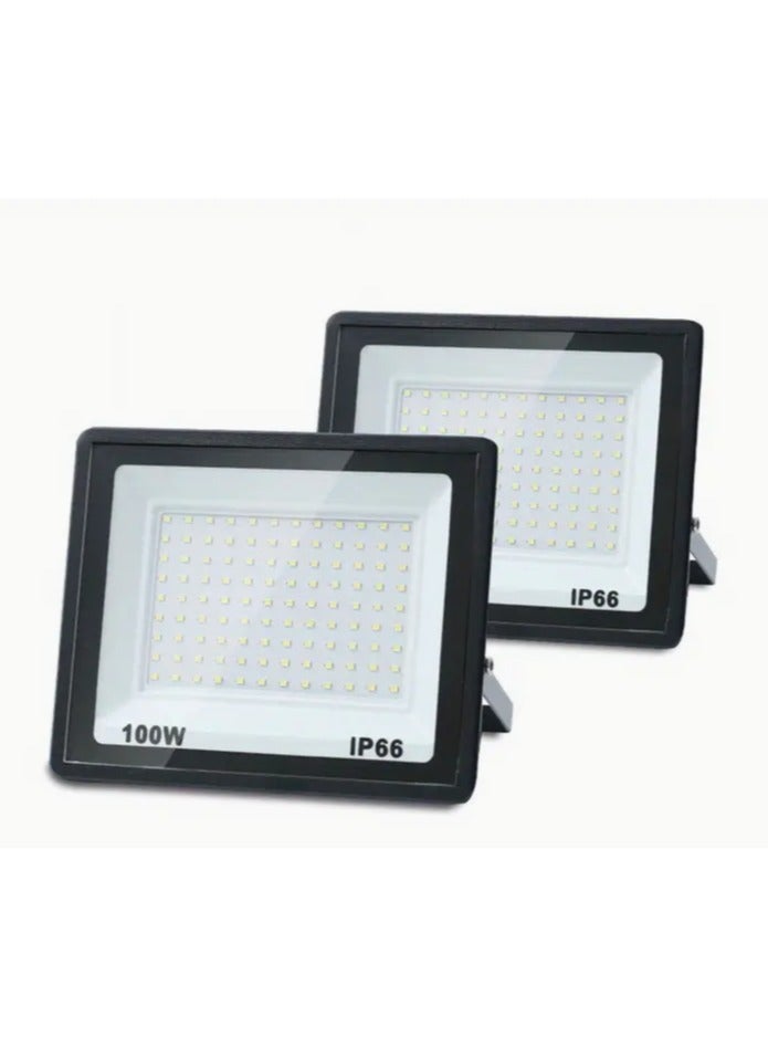 ضوء الفيضانات شديد التحمل - مصباح LED فائق السطوع، IP65 مقاوم للماء في الهواء الطلق - مثالي للساحات والجراج ومواقع البناء  - Image 1