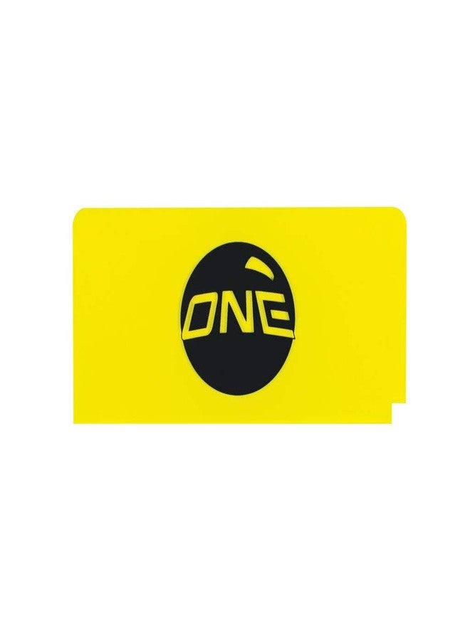 ONEBALL One Mfg Mini Tune kit -Snowboard/Ski Features 65g F1 Universal Conditions Speed Wax Universal Hot Wax/Rub-on formula. 6" Scraper, sharp and acrylic. Tuning instructions on card - Image 3
