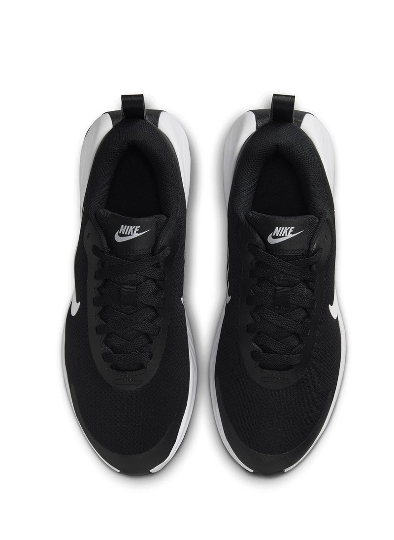 Nike - Legend Essential 4 - Image 1