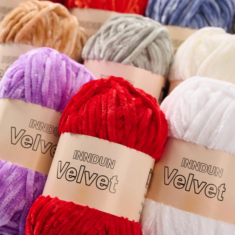 INNDUN Velvet Yarn for Crocheting White Chenille Yarn Super Bulky Baby Blanket Yarn Amigurumi Yarn - Image 3