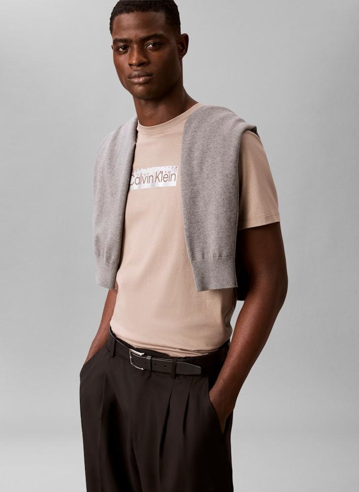 CALVIN KLEIN Graphic Logo T-Shirt - Image 4