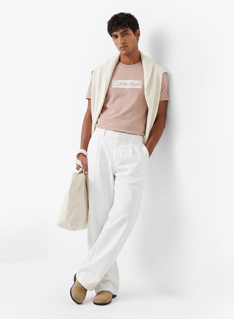 CALVIN KLEIN Graphic Logo T-Shirt - Image 1