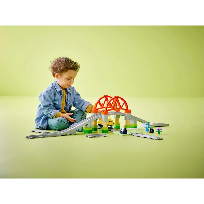 LEGO - Duplo Train Bridge and Tracks Expansion Set 42 Pieces - 10426 - Image 3