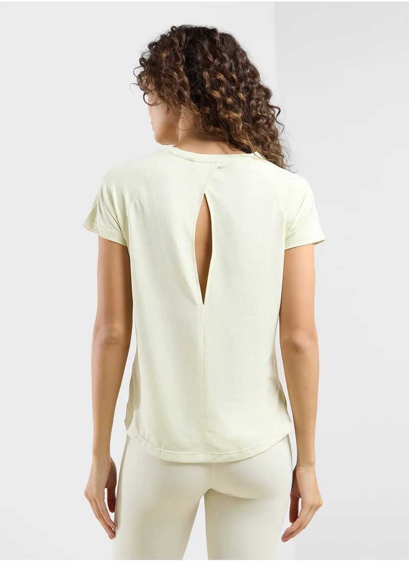 FRWD Cutout Back Relaxed Fit T-Shirt