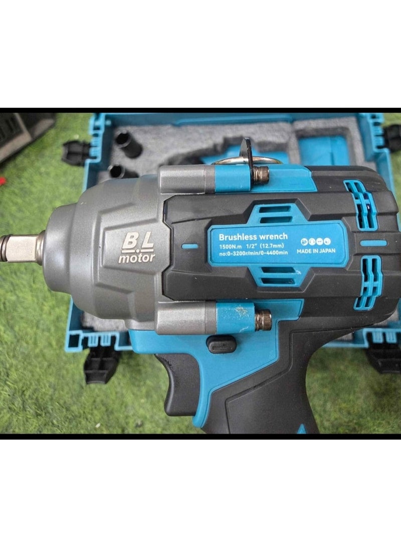 سوبر كلاسيك مفتاح صدمات لاسلكي بدون فرشاة بعزم 1500 نيوتن.متر مع بطاريتين (1500 مللي أمبير، 10 خلايا لكل بطارية)، شاحن ومجموعة أدوات الصدمات - Image 3