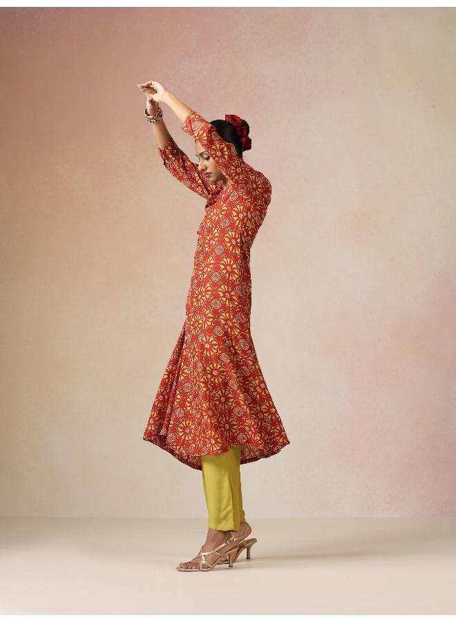 trueBrowns Red Light Green Print Vicose A-line Glass Neck Kurta Set - Image 4