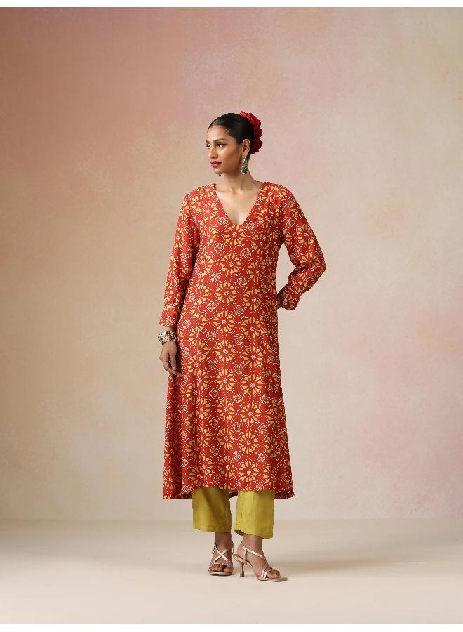 trueBrowns Red Light Green Print Vicose A-line Glass Neck Kurta Set - Image 2