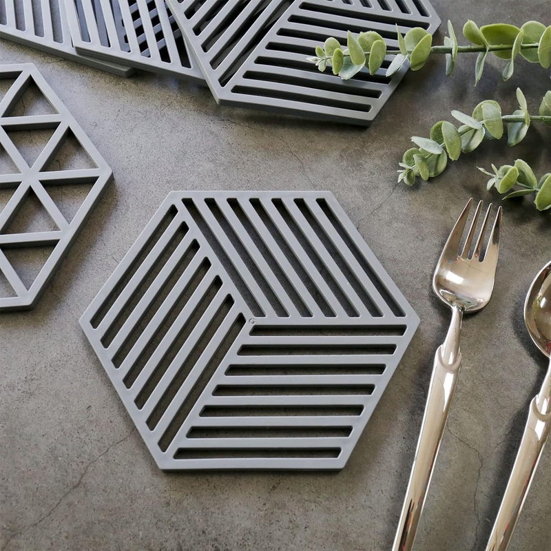 Potency Silicone Trivet Mats, Silicone Coasters Insulation Pad for Hot Pots, Pans, Dishes, Cups, Set of 4 (Grey, Line) - Image 3