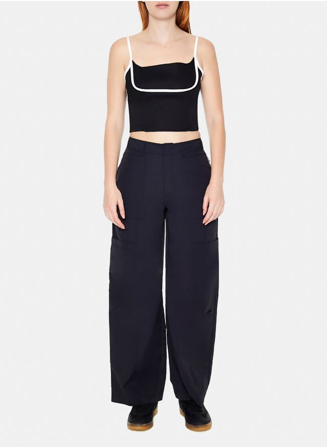 FOREVER 21 - Two-Tone Cropped Cami - Image 1
