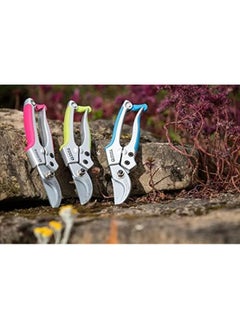 SPEAR & JACKSON 56526G Colours Green Bypass Pruners  - Image 2