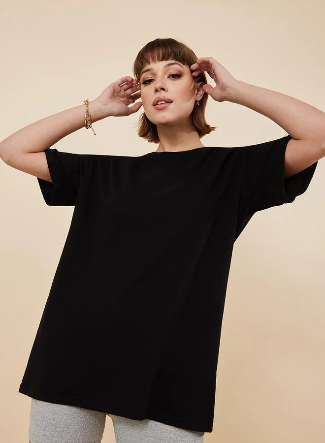 Styli Styli Oversized Round Neck Cotton Longline T-Shirt