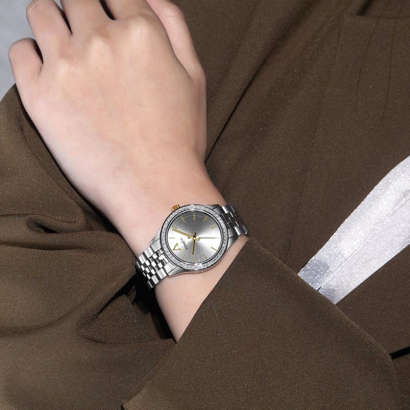 ترندا ساعة نسائية من TRNDA بهيكل من الفولاذ المقاوم للصدأ الفضي وسوار من الفولاذ المقاوم للصدأ الفضي - Image 2