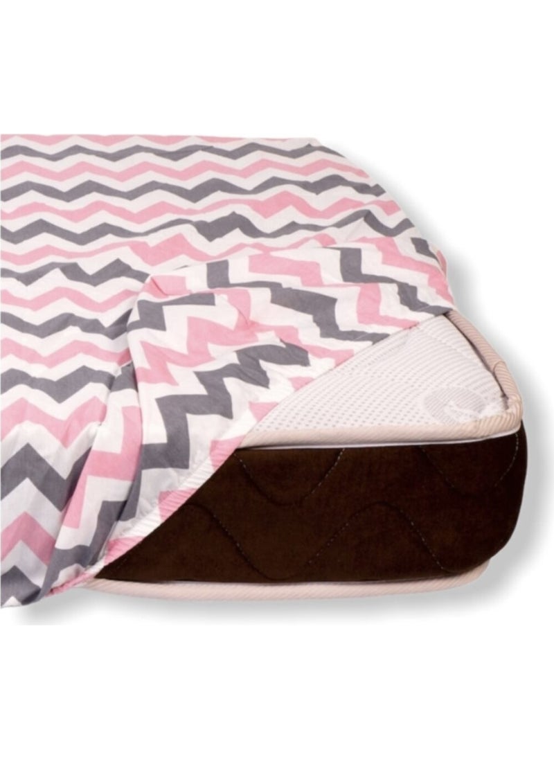 Bebek Özel - Baby Special Cotton Baby and Kids Elastic Sheet with Zigzag Pattern 70 x 140 cm - Image 1