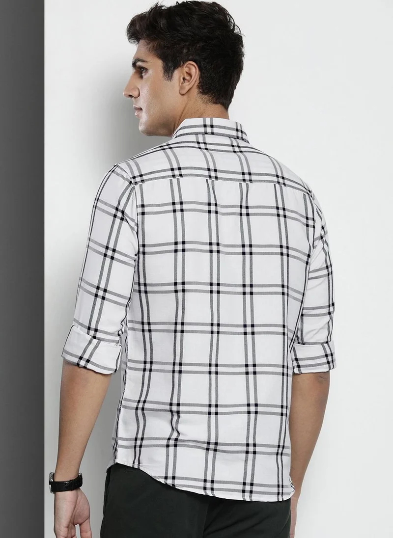 The Indian Garage Co Men Regular Fit Checkered Full Sleeves Cutaway Collar Casual Shirt