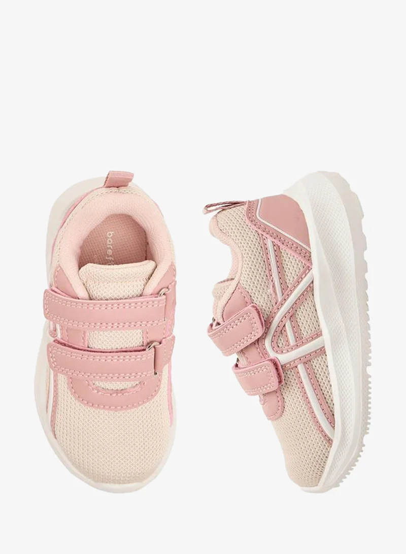 بيرفيت Girls Hook & Loop Sneakers