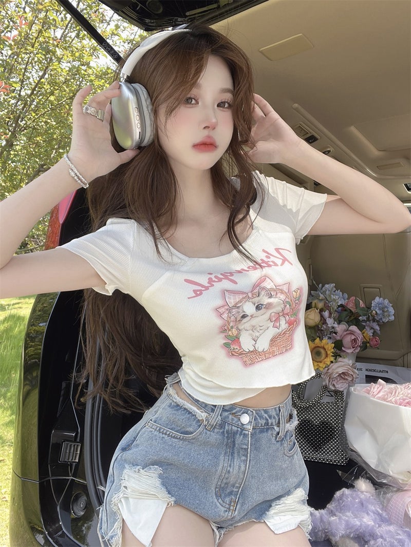 Pure Sweet Spice Girl Hong Kong Style Vintage Chic Square Collar Short Top Design Niche Short-Sleeved T-Shirt For Women In Summer - Image 2
