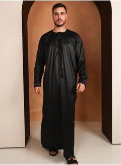 ييجو من مريم Kandora Zayd – Classic Black Emirati kandora | Thobes – Ebony Satin | Traditional Elegance & Comfort  - Image 1